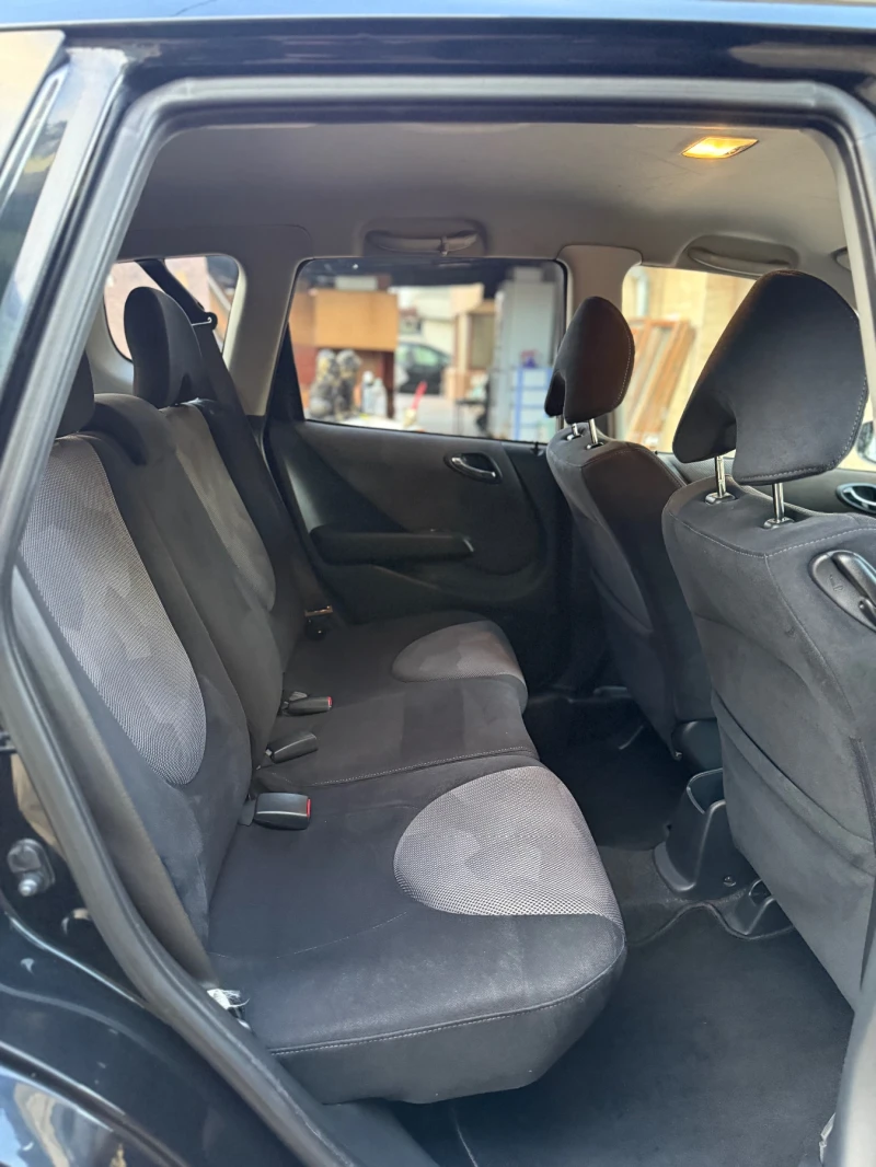 Honda Jazz 1.4i SPORT ШВЕЙЦАРИЯ 100% РЕАЛЕН ВИДЕО ЛИЗИНГ, снимка 14 - Автомобили и джипове - 52643915