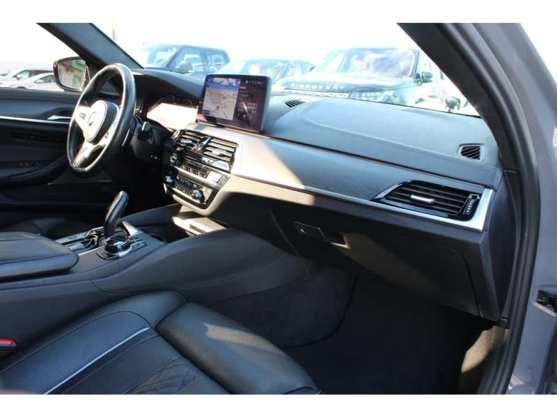 BMW 540 * 540i xDrive M PKG No Accident Massage Seats Cert, снимка 11 - Автомобили и джипове - 52828278
