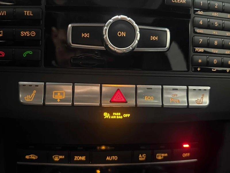 Mercedes-Benz E 250 2014 BlueTEC * БЕЗ ПЪРВОНАЧАЛНА ВНОСКА, снимка 14 - Автомобили и джипове - 52951917