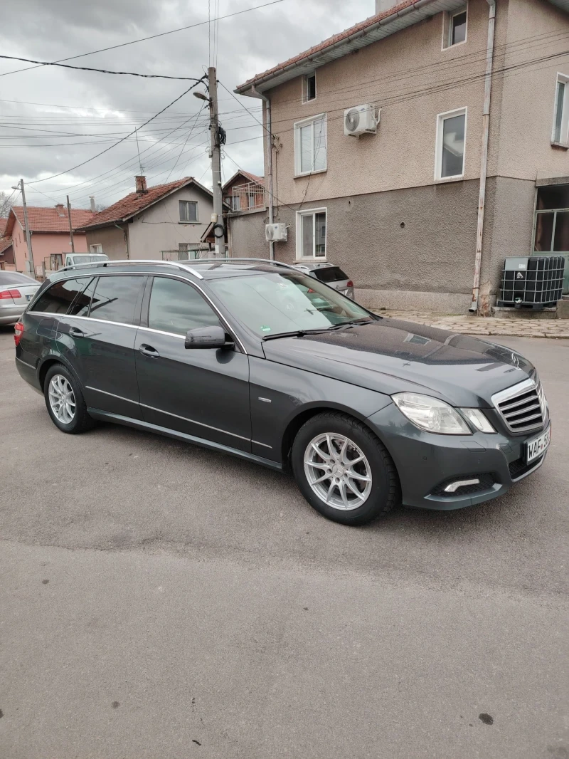 Mercedes-Benz E 300 3.0CDI 204к.с., снимка 3 - Автомобили и джипове - 52991732