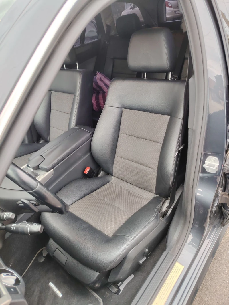 Mercedes-Benz E 300 3.0CDI 204к.с., снимка 7 - Автомобили и джипове - 52991732