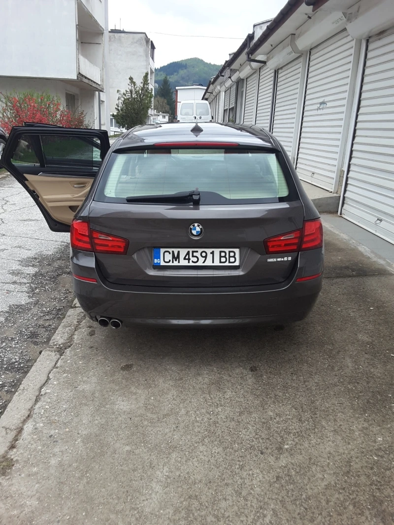 BMW 520, снимка 4 - Автомобили и джипове - 46955524