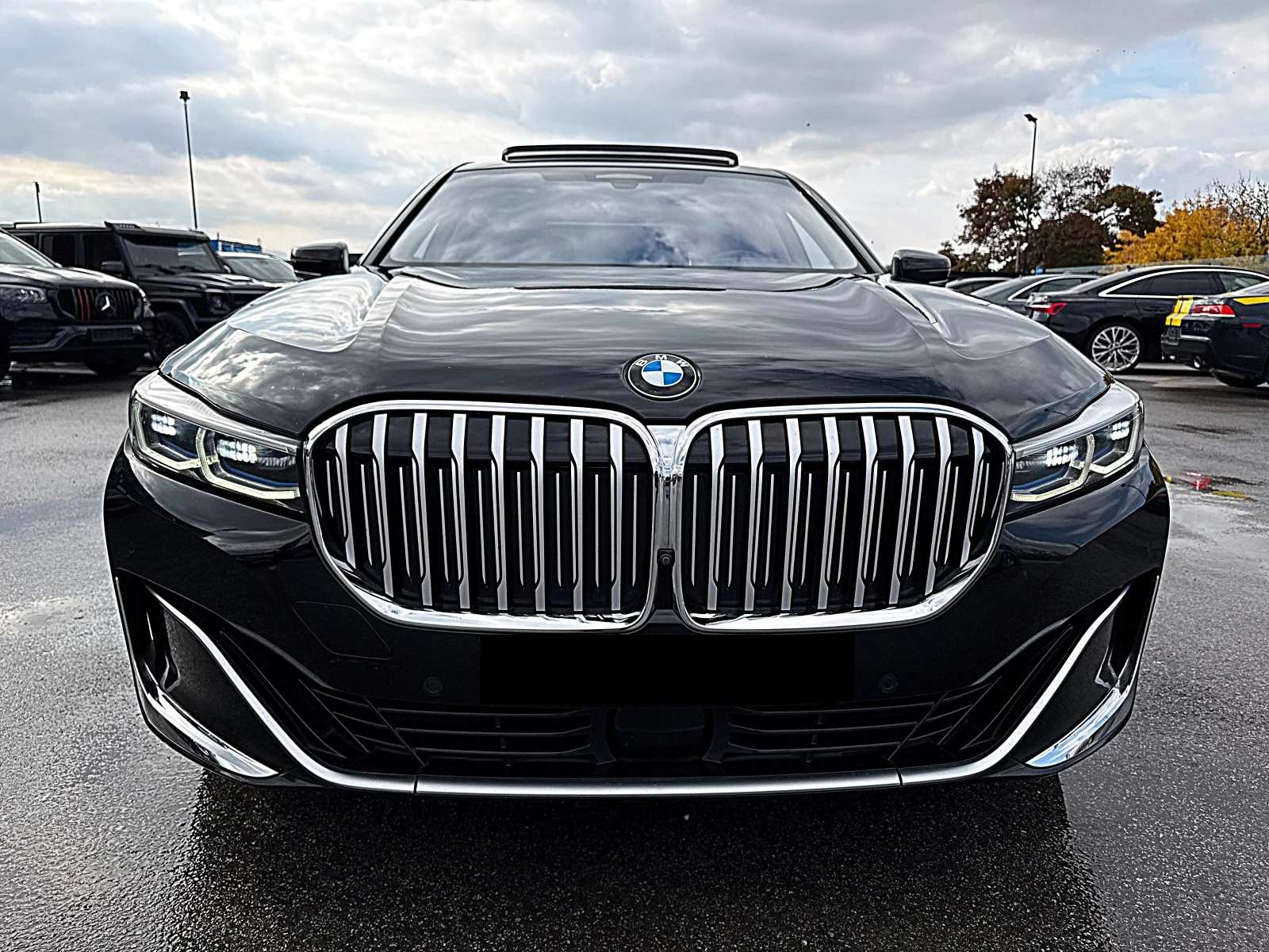 BMW 730 4x4-LAZER-ДЪЛГА БАЗА-MONITORI-HEAD UP-360KAMERI-!!, снимка 1