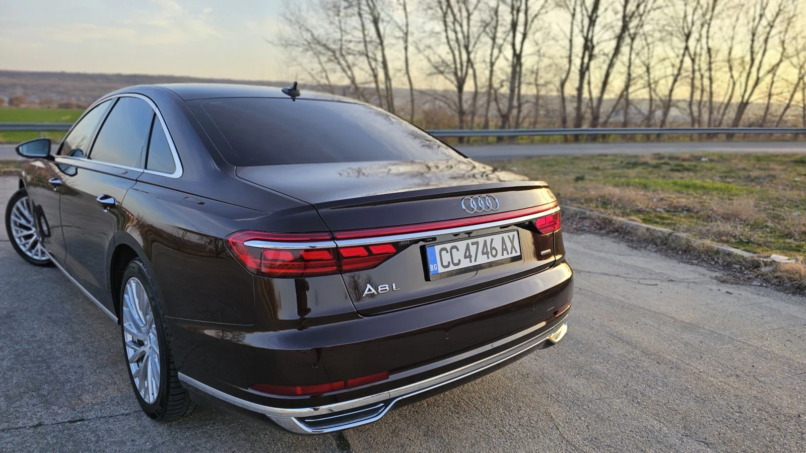 Audi A8 A 8 Long 55 TFSI бензин/hybrid  - изображение 10