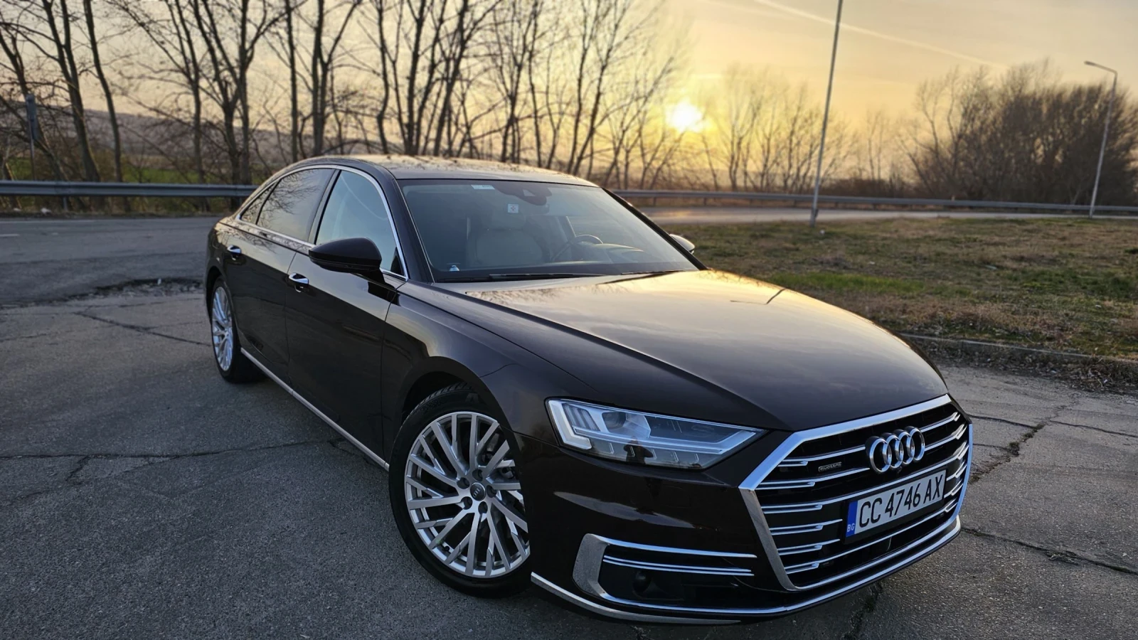 Audi A8 A 8 Long 55 TFSI бензин/hybrid  - изображение 5