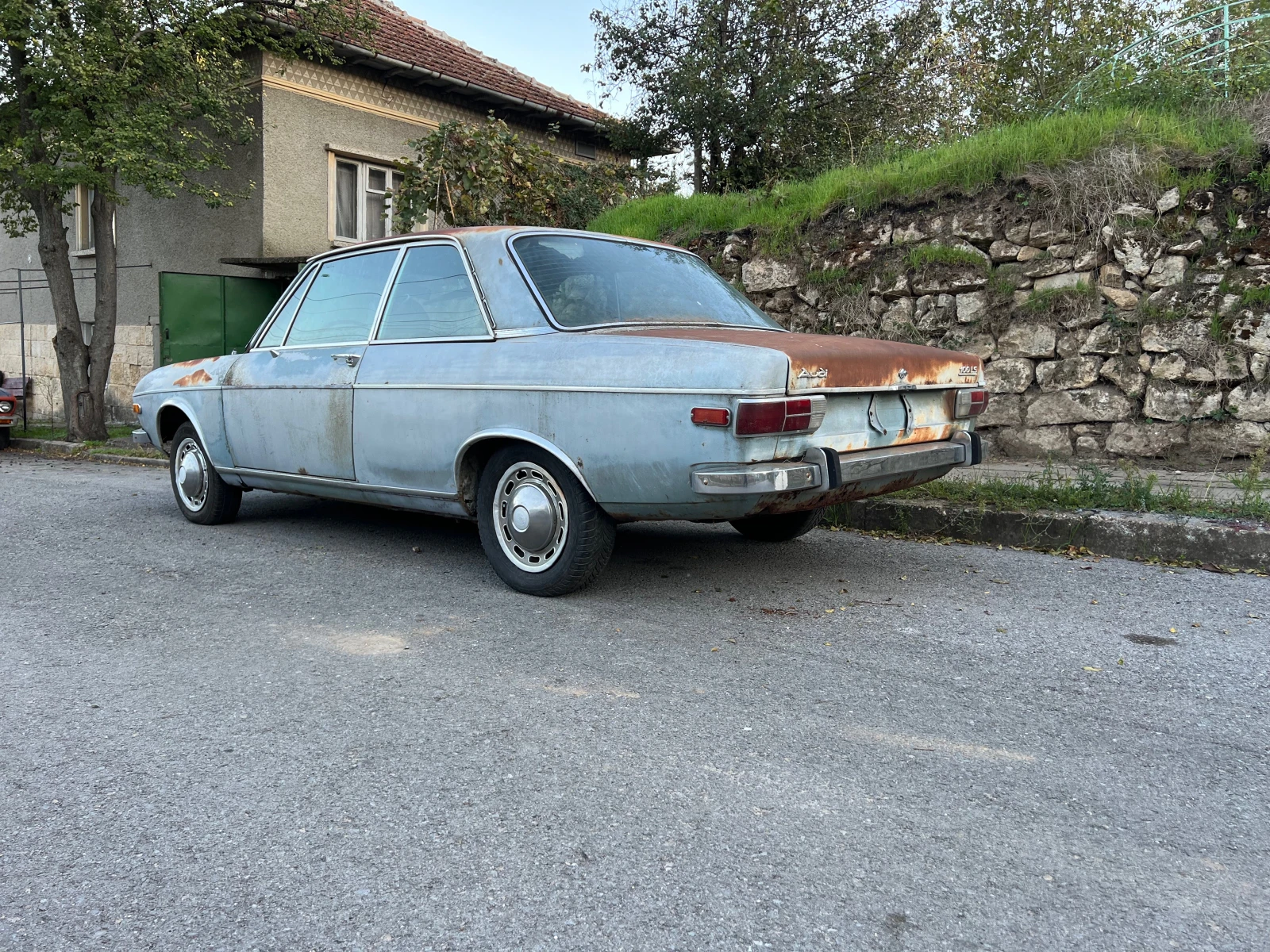 Audi 100 LS - изображение 5