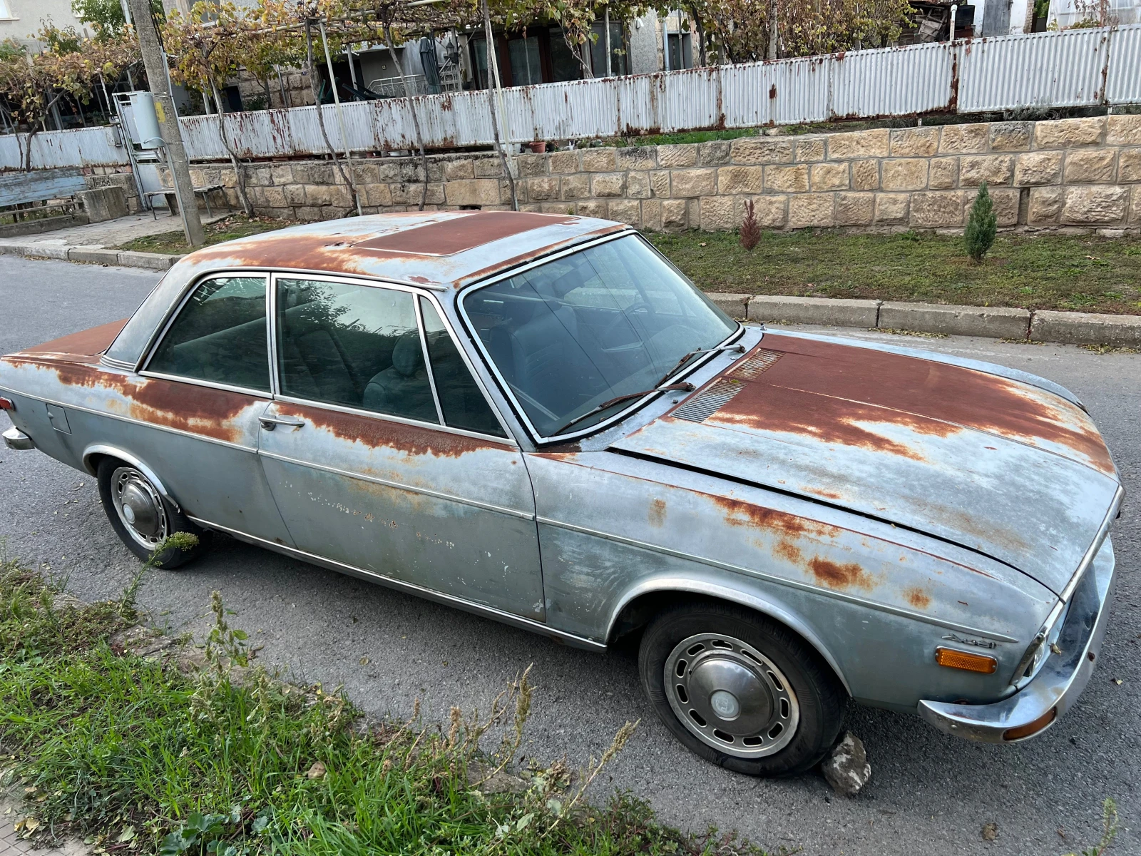 Audi 100 LS - изображение 8