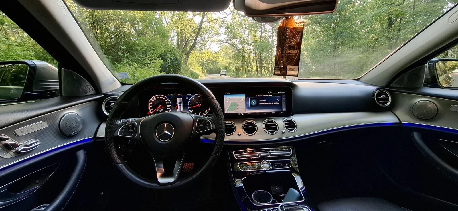 Mercedes-Benz E 350 4matic - изображение 9