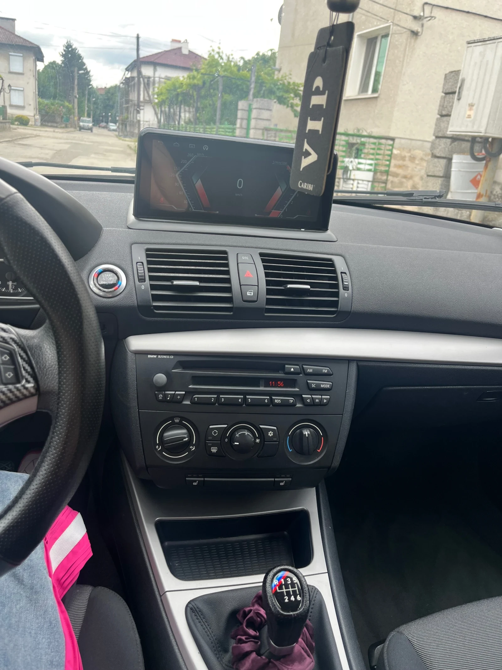 BMW 118  - изображение 5