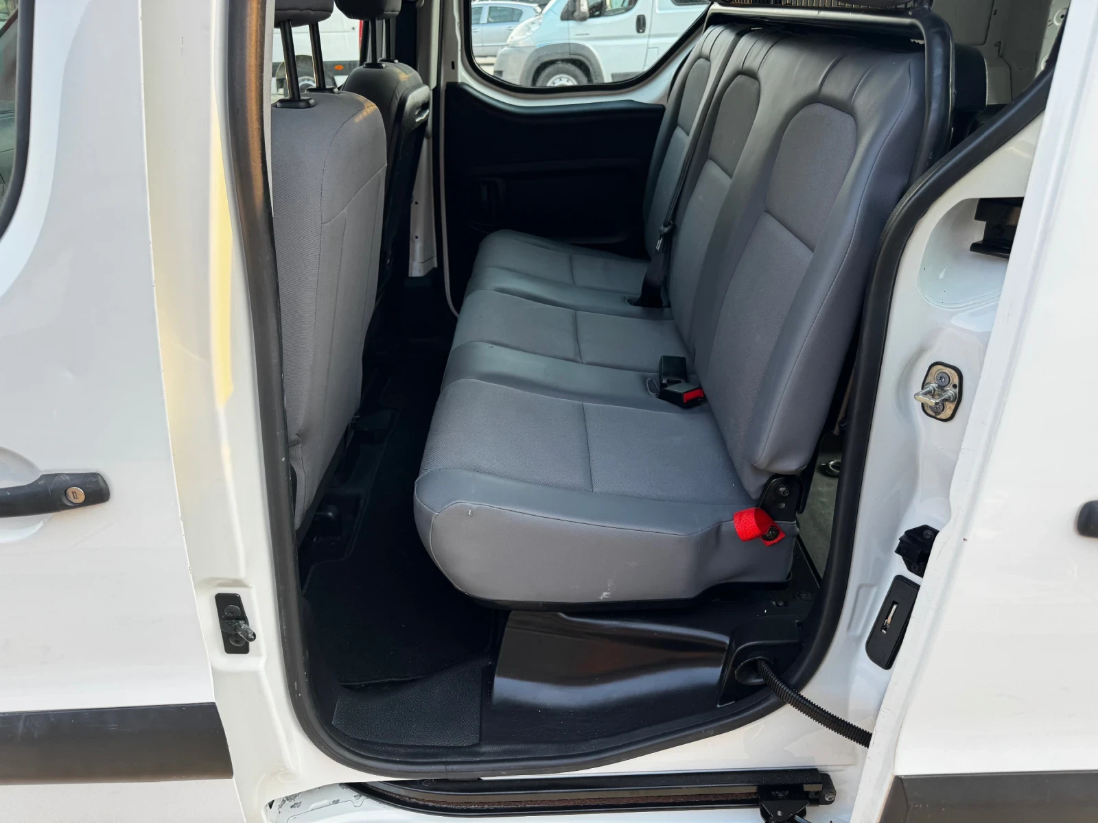 Peugeot Partner MAXI - изображение 10