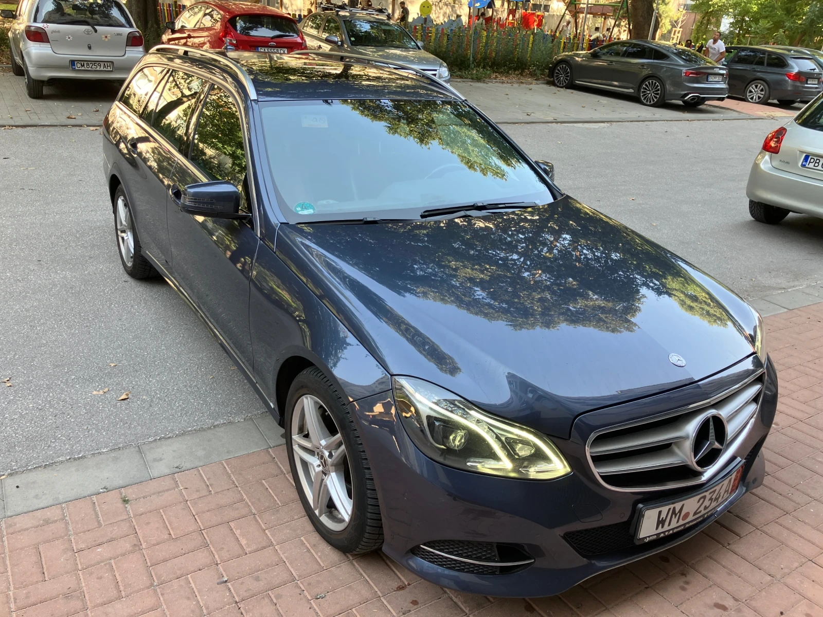 Mercedes-Benz E 400  - изображение 2