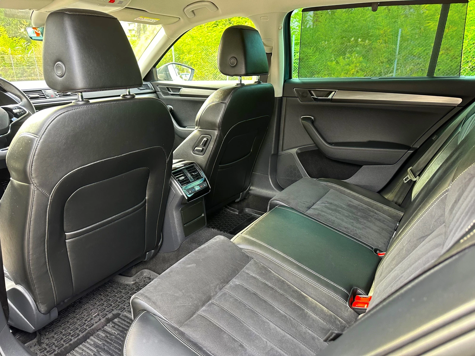 Skoda Superb 2.0 TDI / LED/ KEYLESS/ �����/ �������/  | Mobile.bg � ����������� 15