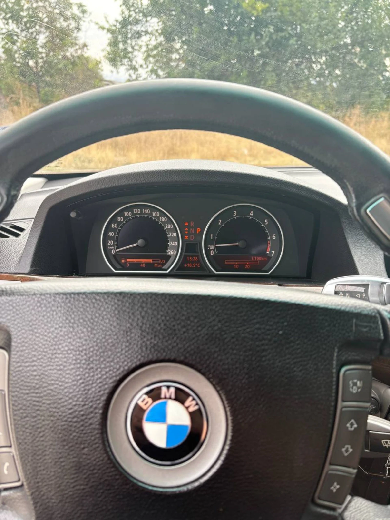 BMW 735 735i - изображение 7