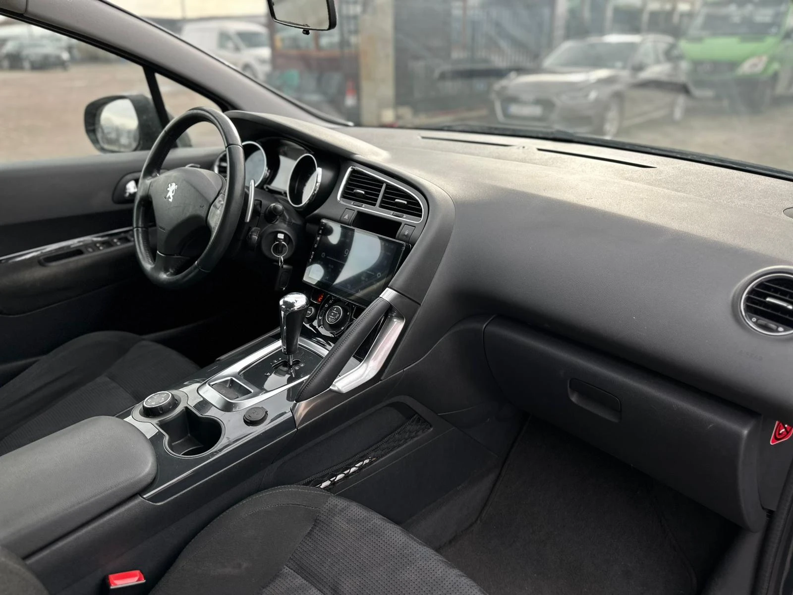 Peugeot 3008 / 1.6 HDI / 109 HP / AUTOMAT /  | Mobile.bg � ����������� 12