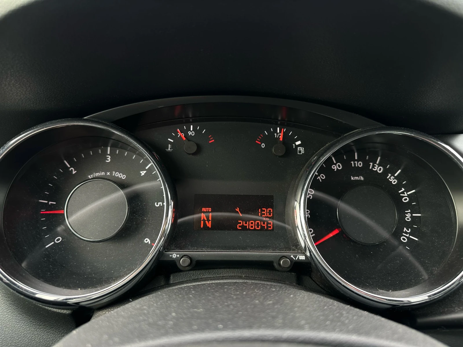 Peugeot 3008 / 1.6 HDI / 109 HP / AUTOMAT /  | Mobile.bg � ����������� 14