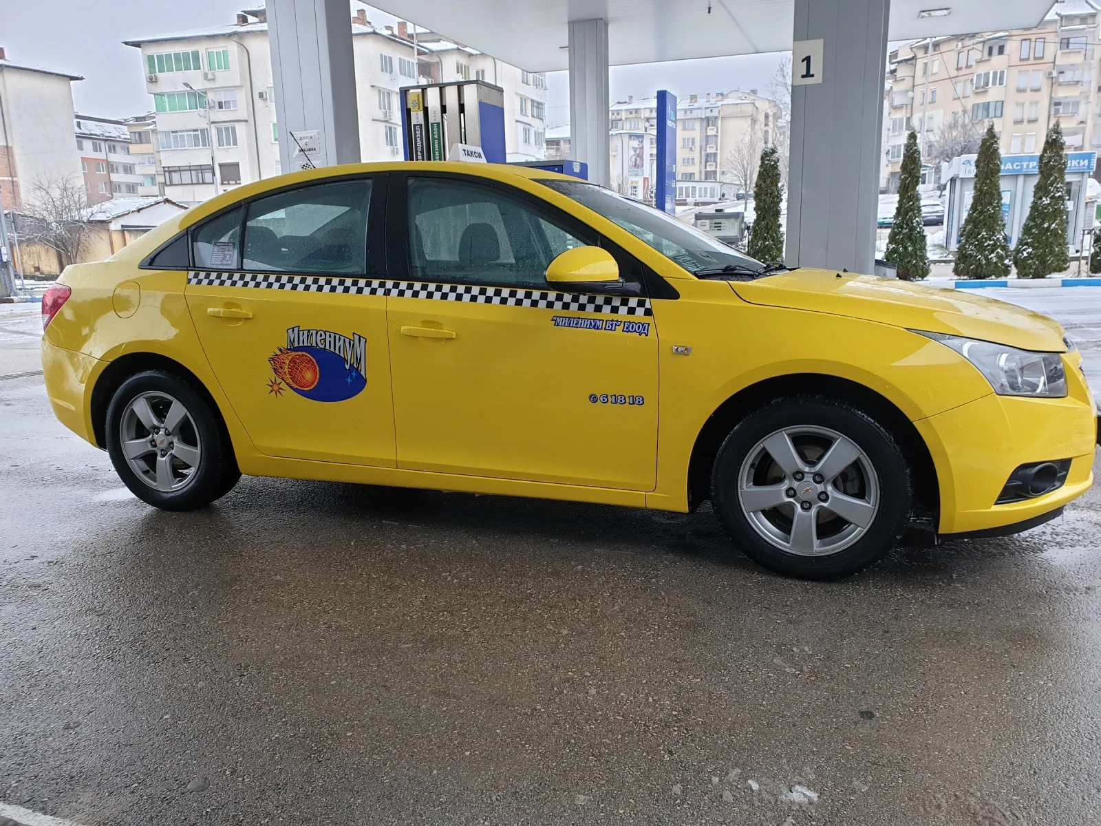 Chevrolet Cruze  - изображение 2