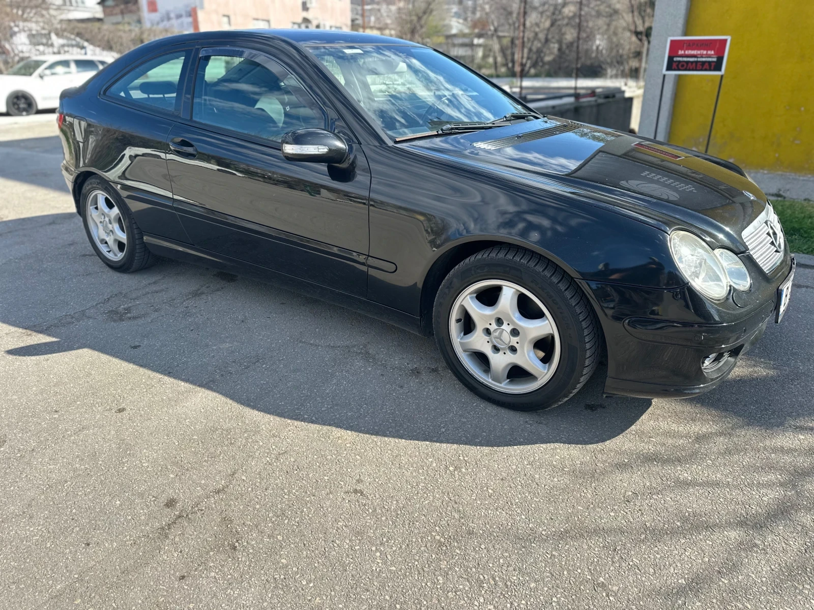 Mercedes-Benz C 230 Kompressor, снимка 3 - Автомобили и джипове - 54131474