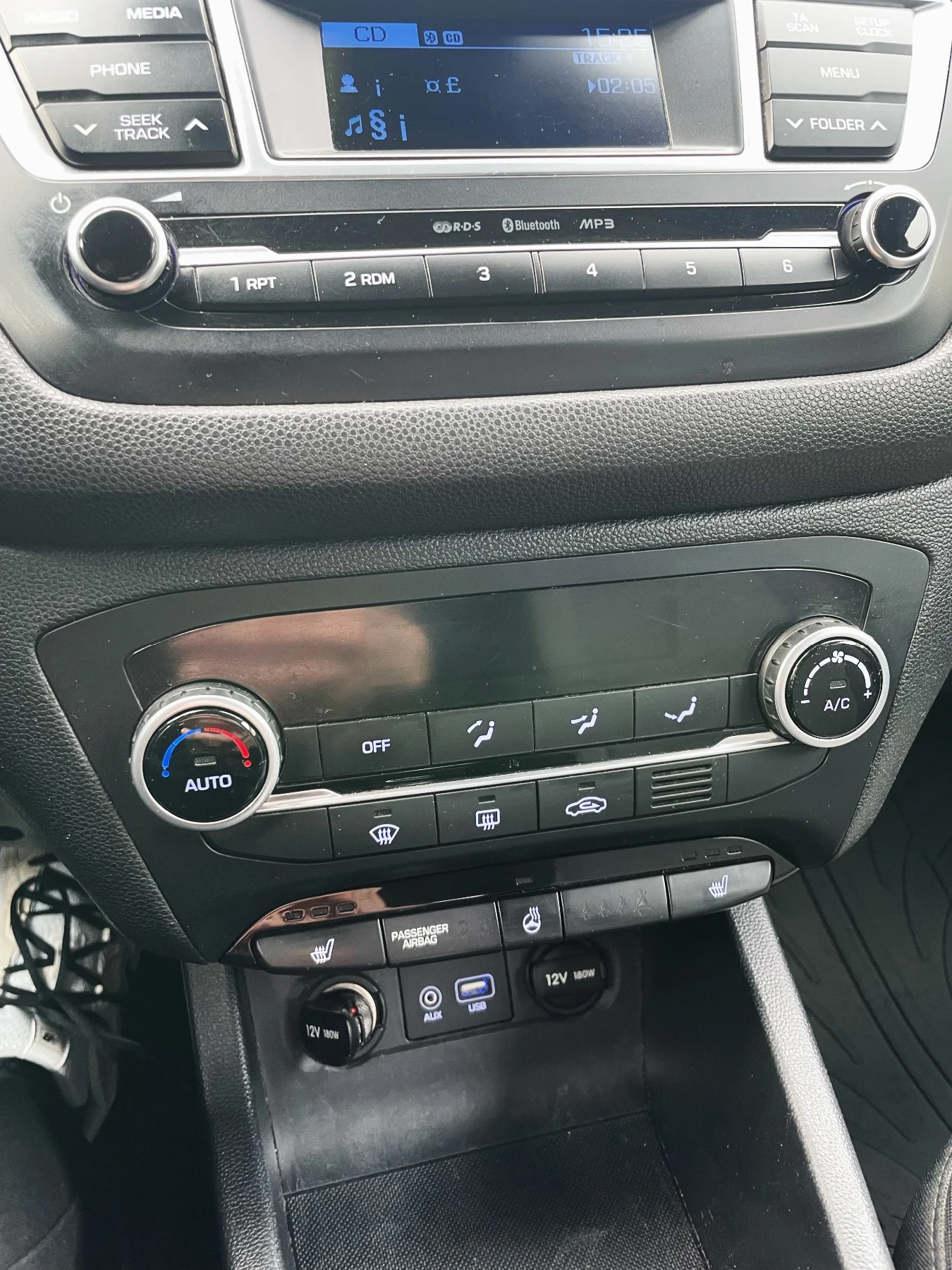 Hyundai I20, снимка 8 - Автомобили и джипове - 54220192