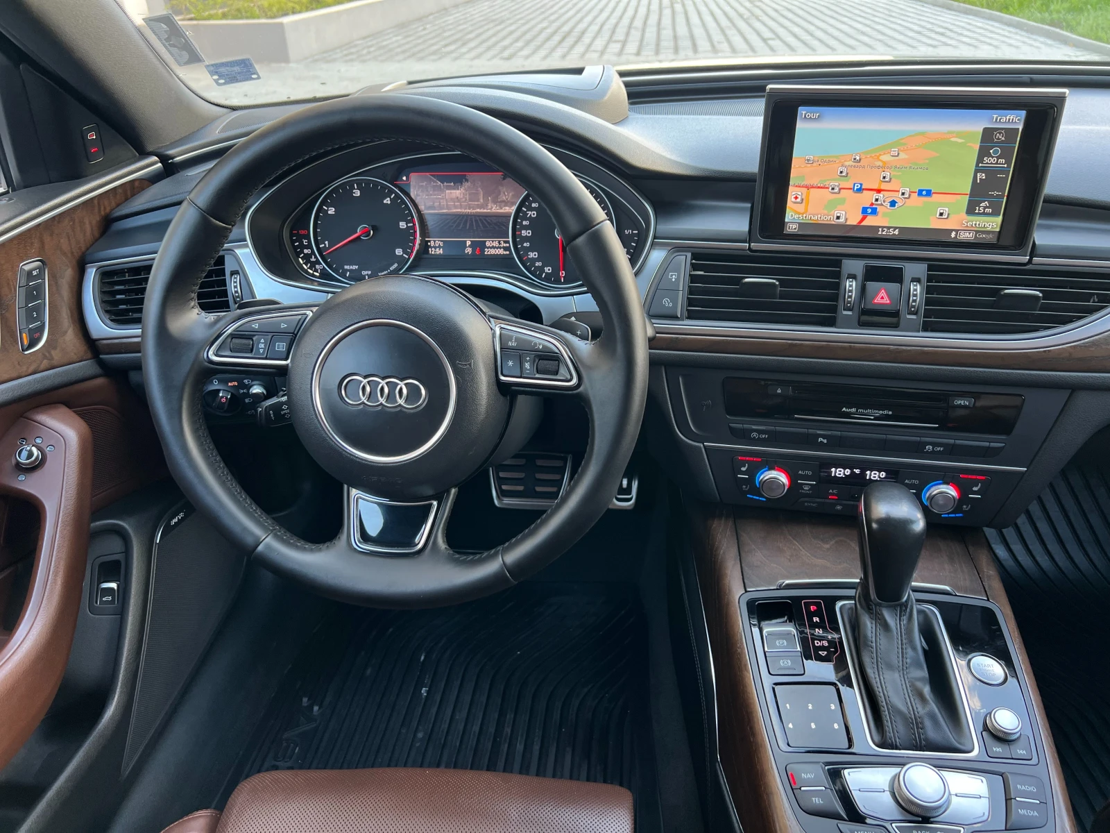 Audi A6 3.0TDI MATRIX DISTRONIC NIGHT VISION HEAD UP BOSE , снимка 13 - Автомобили и джипове - 54390128