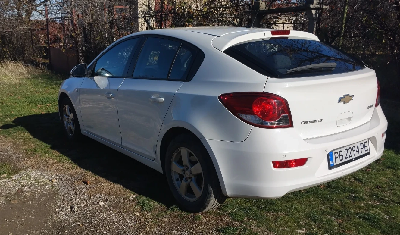 Chevrolet Cruze 1.6 BRC , снимка 4 - Автомобили и джипове - 54435778