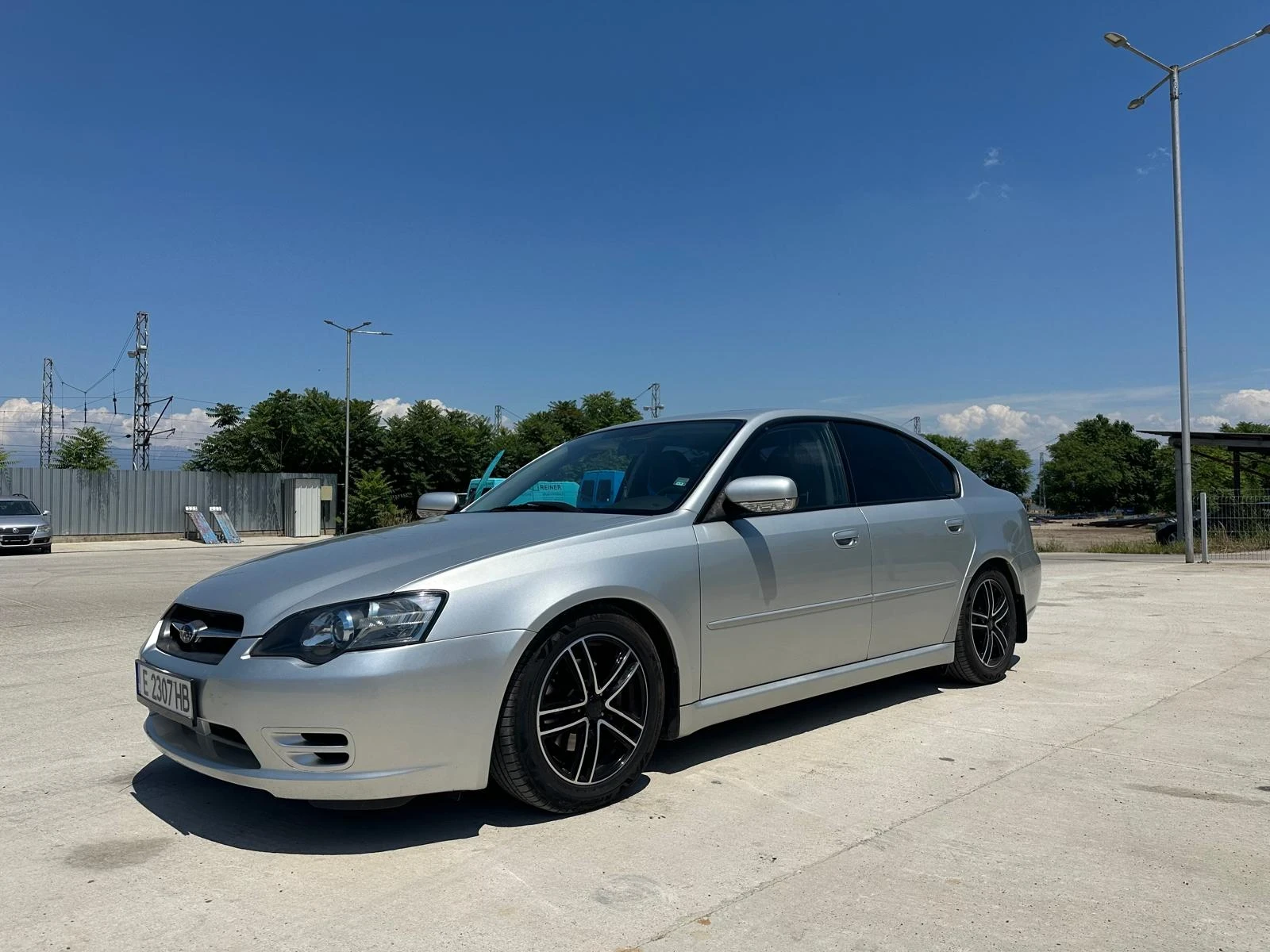 Subaru Legacy, снимка 4 - Автомобили и джипове - 54884412