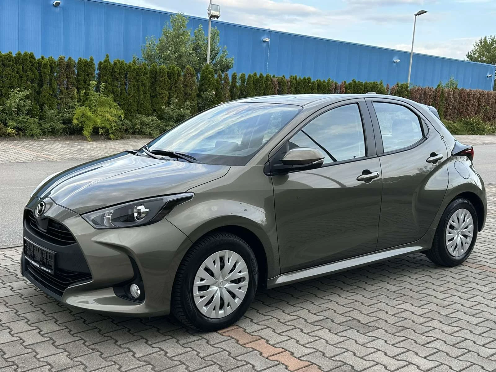 Mazda 2 1.5HYBRID/92hp/AUTOMATIC, снимка 2 - Автомобили и джипове - 55371767