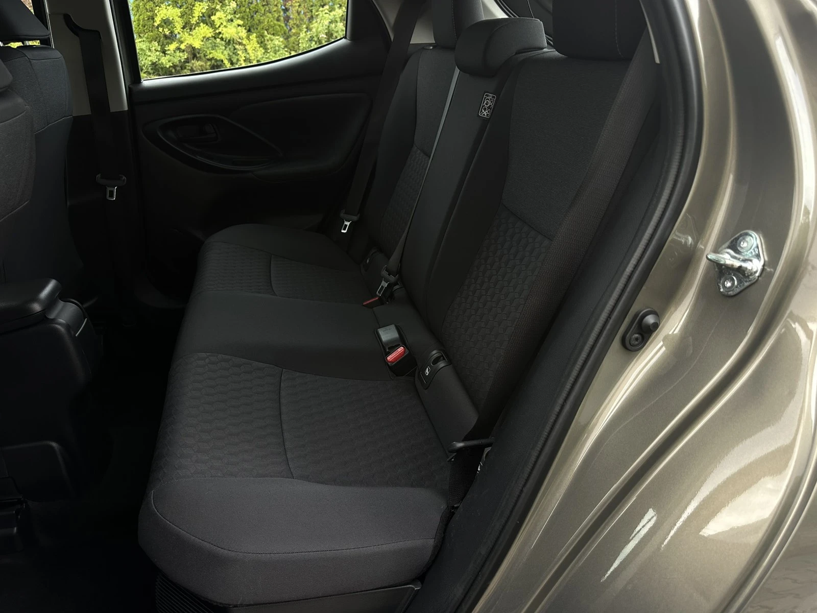 Mazda 2 1.5HYBRID/92hp/AUTOMATIC, снимка 11 - Автомобили и джипове - 55371767