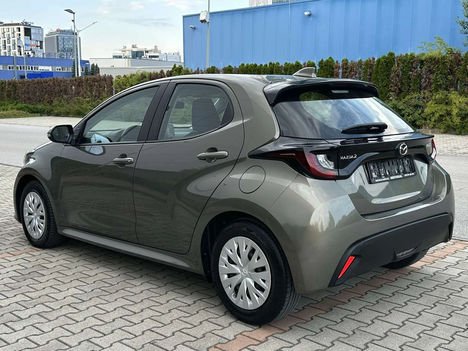 Mazda 2 1.5HYBRID/92hp/AUTOMATIC, снимка 4 - Автомобили и джипове - 55371767