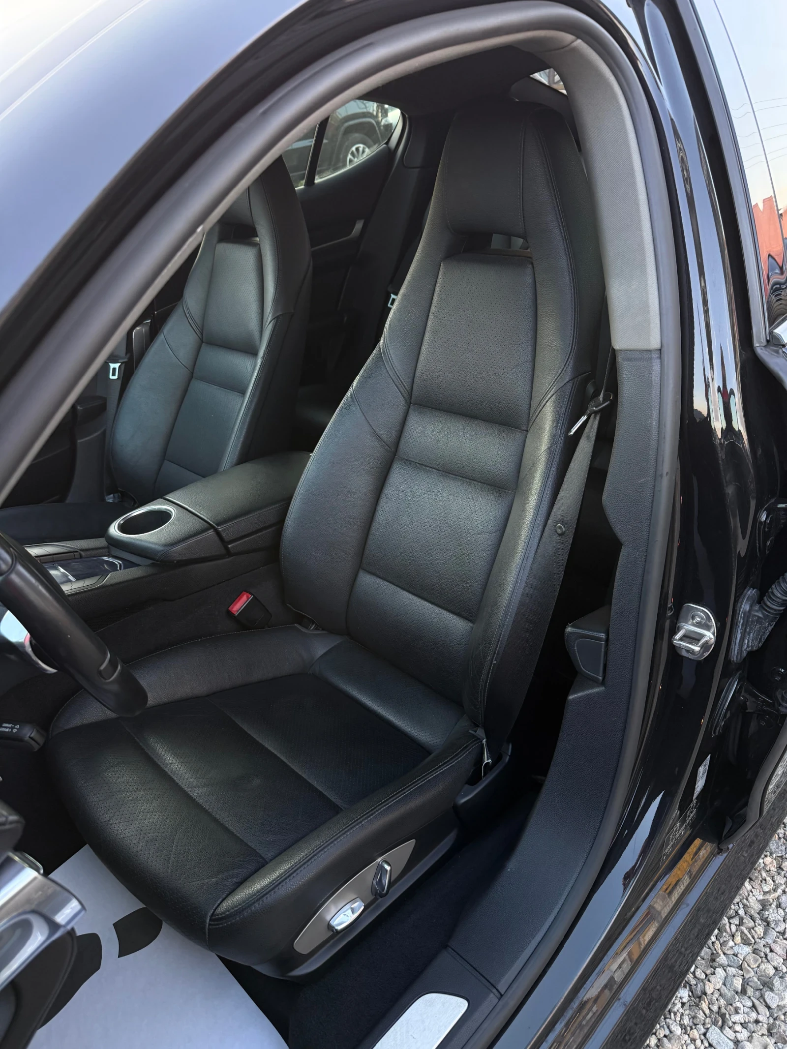 Porsche Panamera, снимка 9 - Автомобили и джипове - 55735906