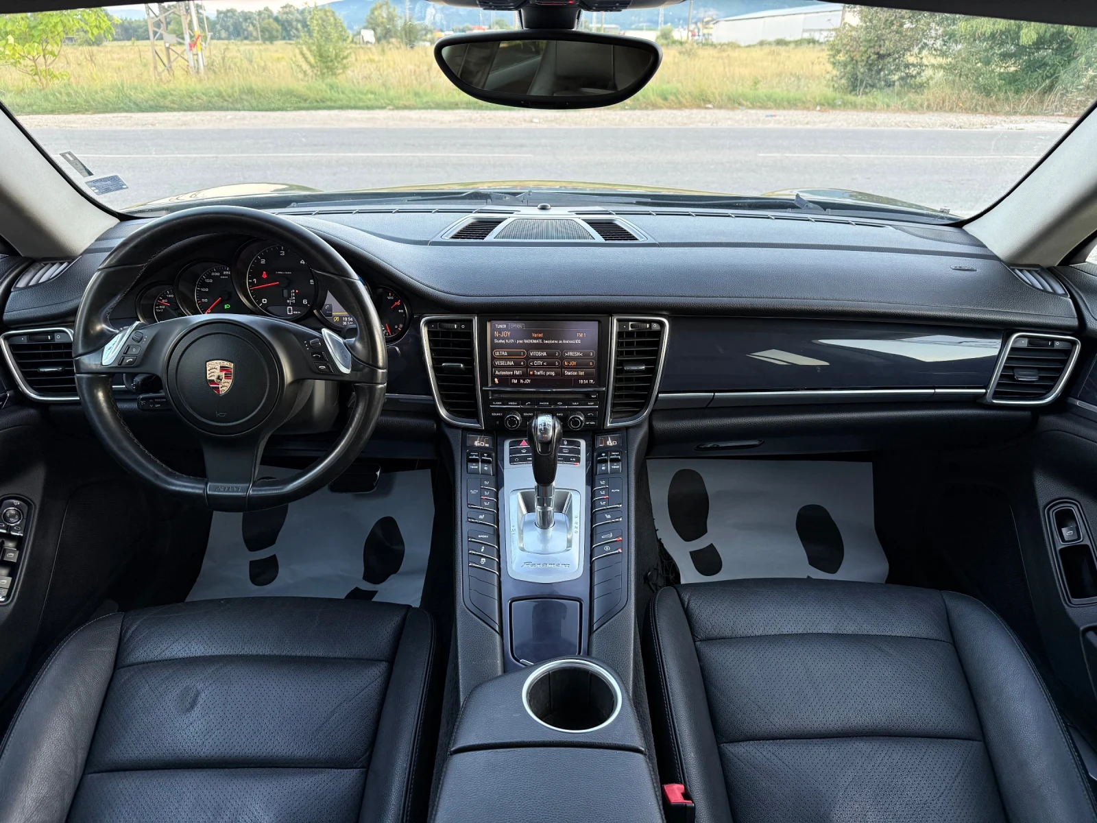 Porsche Panamera, снимка 11 - Автомобили и джипове - 55735906