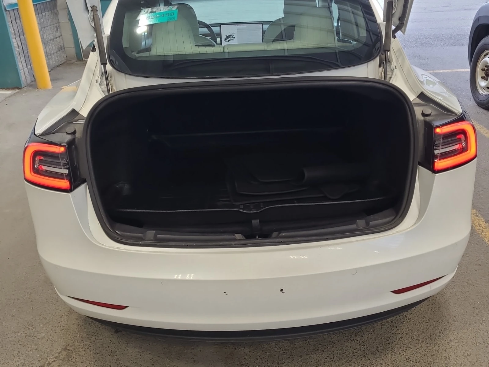 Tesla Model 3 * PERFORMANCE * АВТОКРЕДИТ БЕЗ ПЪРВОНАЧАЛНА ВНОСКА, снимка 16 - Автомобили и джипове - 55902672