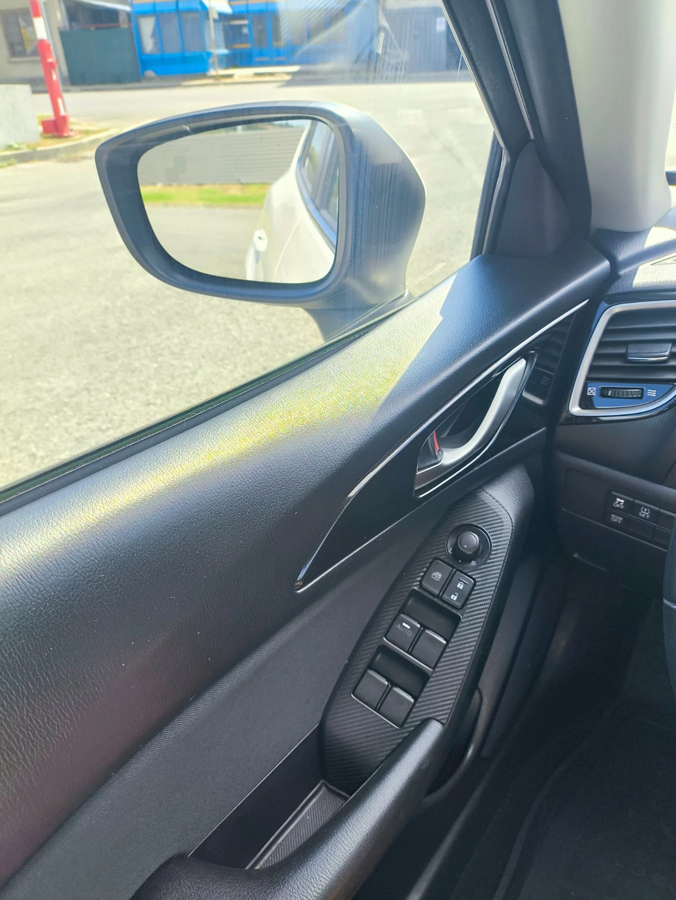 Mazda 3 Sky active , снимка 13 - Автомобили и джипове - 56058260