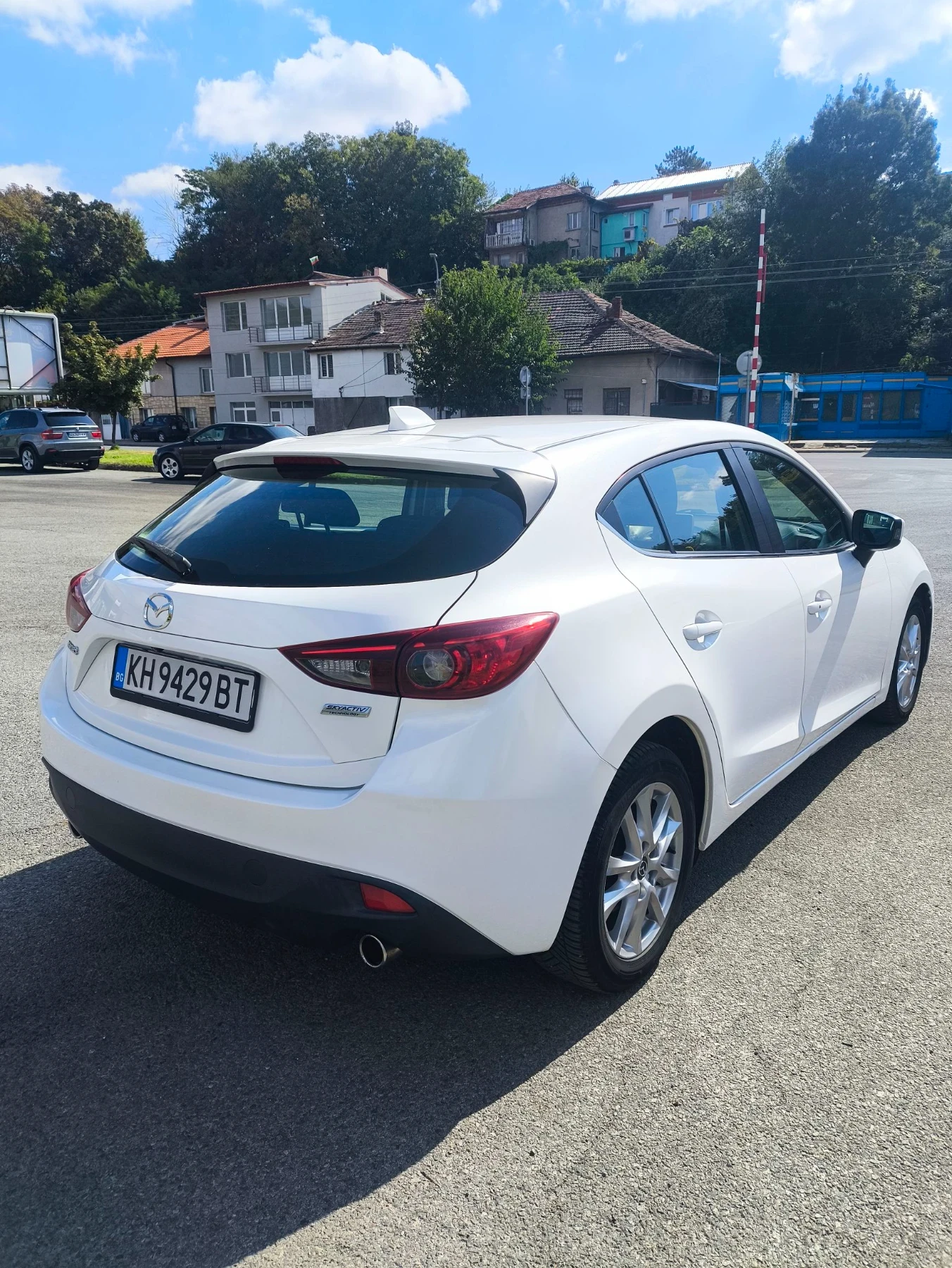 Mazda 3 Sky active , снимка 4 - Автомобили и джипове - 56058260