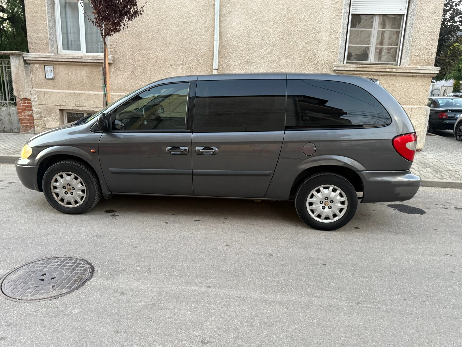 Chrysler Voyager 2, 8    150кс 6+ 1, снимка 4 - Автомобили и джипове - 56166061