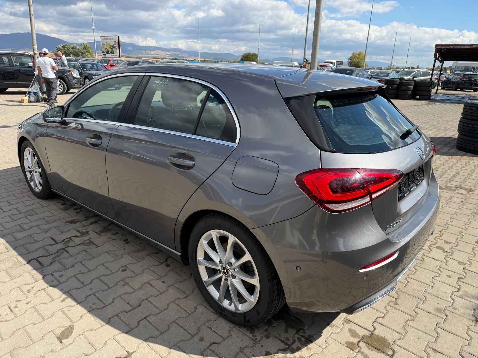 Mercedes-Benz A 180 CDI AVTOMAT/NAVI/KAMERA/KOJA EURO 6, снимка 8 - Автомобили и джипове - 56213376