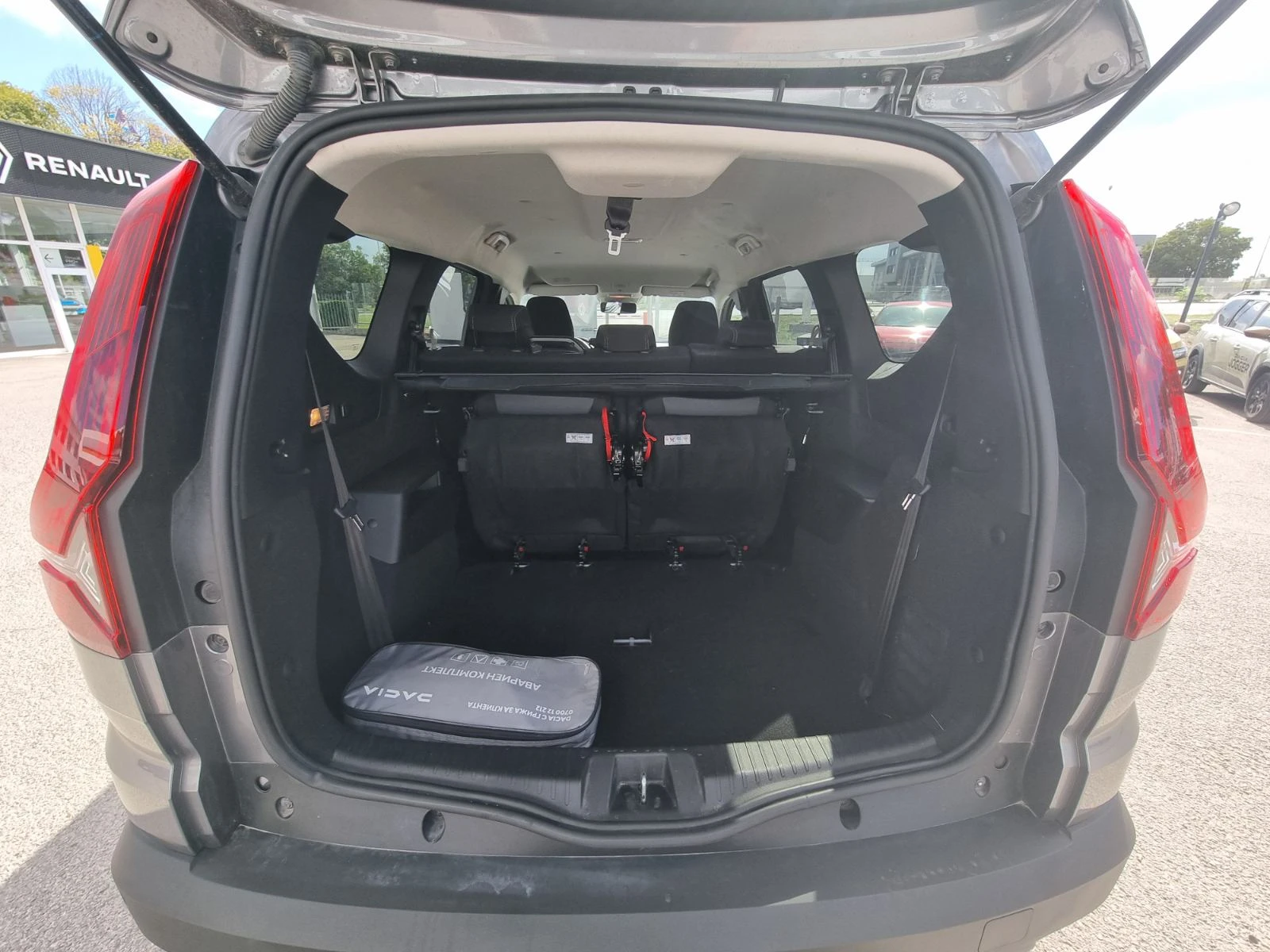 Dacia Jogger ECO-G 100, снимка 15 - Автомобили и джипове - 56359217