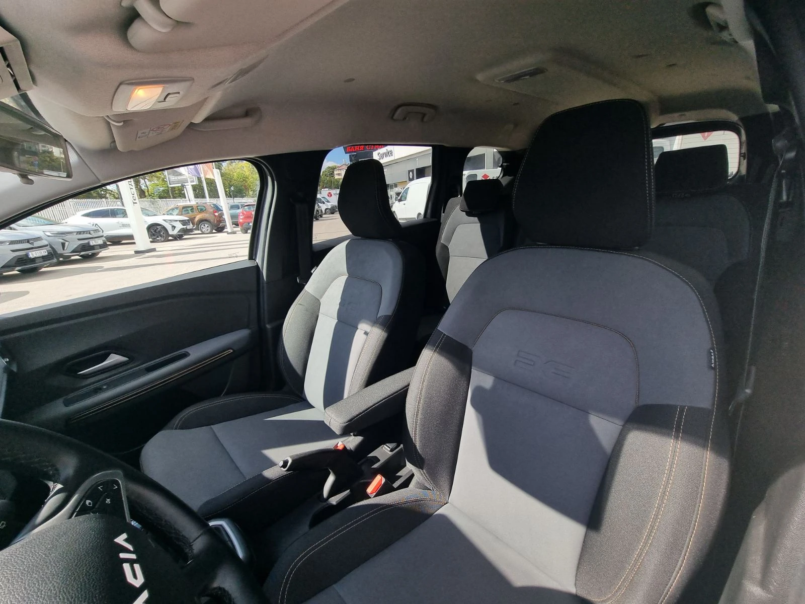 Dacia Jogger ECO-G 100, снимка 11 - Автомобили и джипове - 56359217