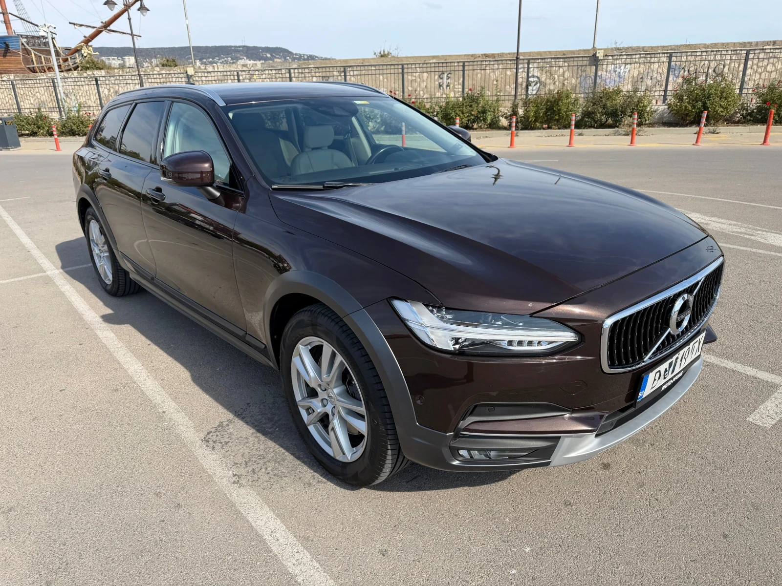 Volvo V90 Cross Country D5 AWD 235 ��. ��� ���������! | Mobile.bg � ����������� 3