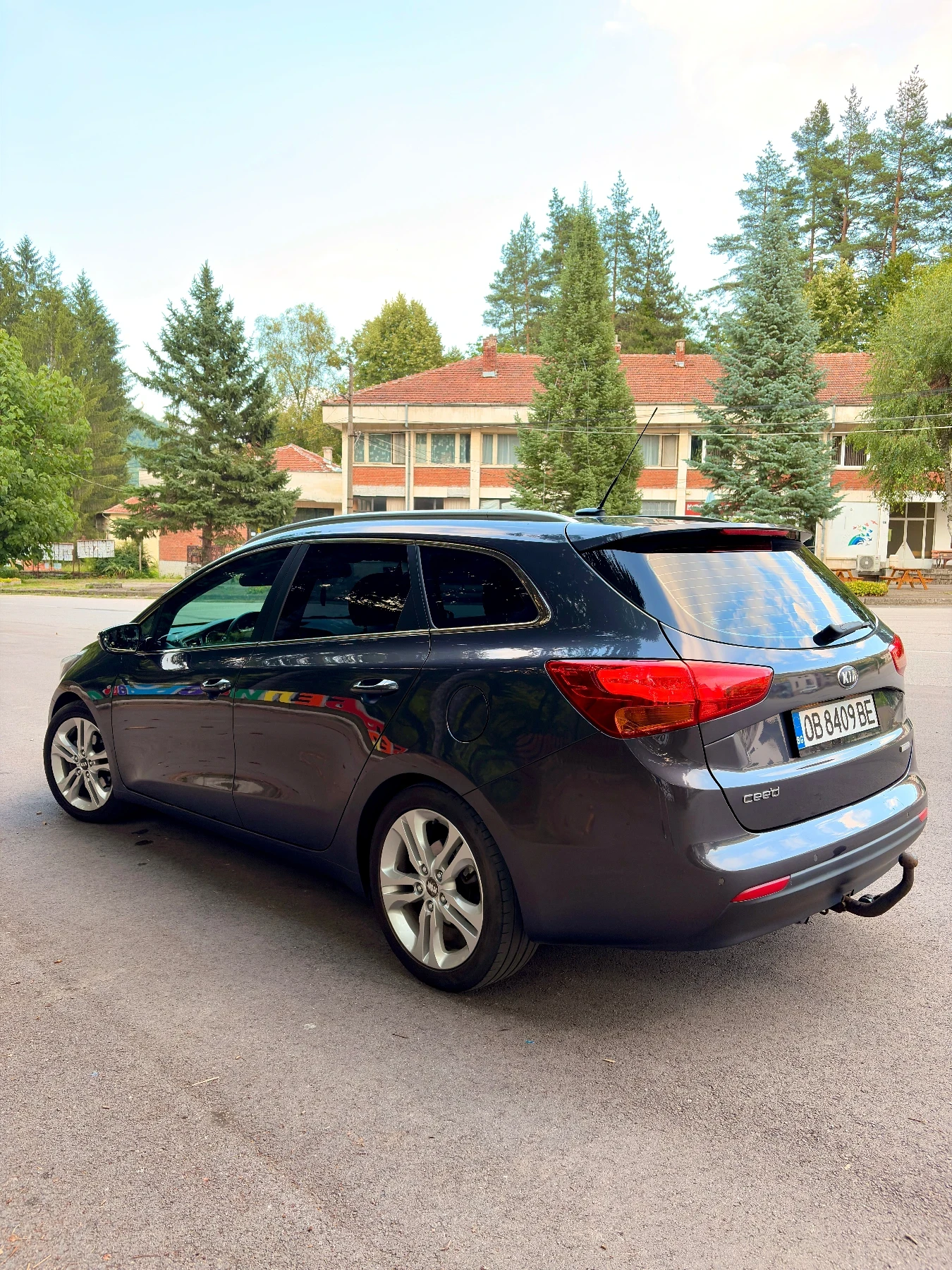 Kia Ceed 1.6GDi Business, снимка 6 - Автомобили и джипове - 56584585