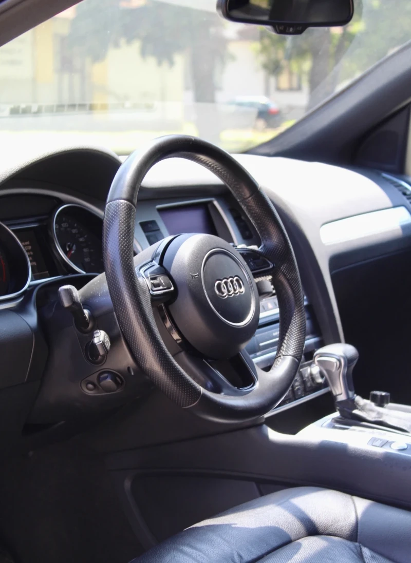 Audi Q7 3.0 ТFSI Supercharged 333 к.с., снимка 11 - Автомобили и джипове - 52386124