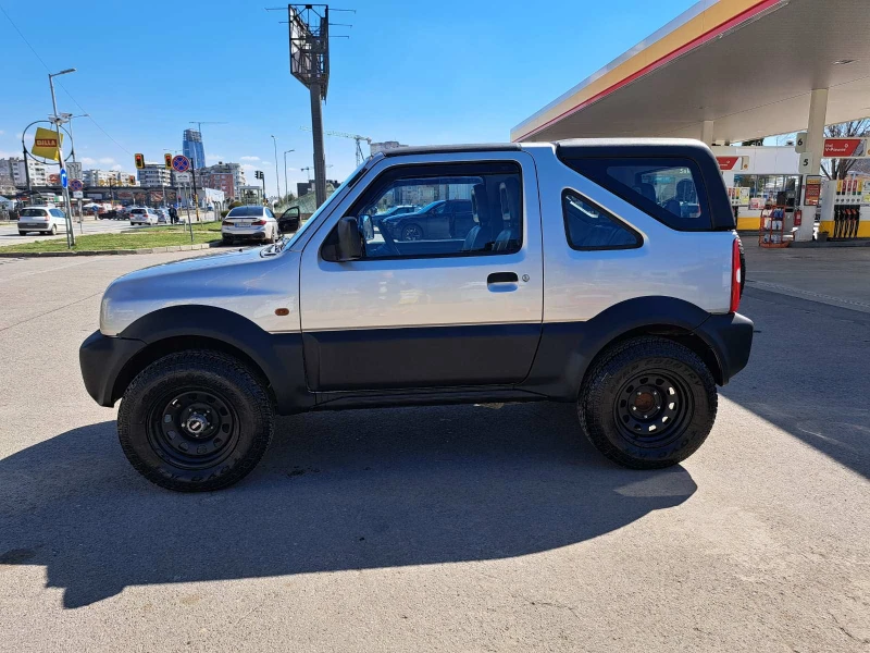 Suzuki Jimny, снимка 5 - Автомобили и джипове - 49572535