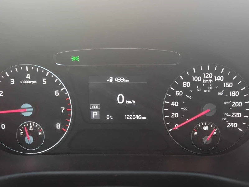 Kia Sorento V6 AWD CARFAX АВТО КРЕДИТ , снимка 7 - Автомобили и джипове - 52835438