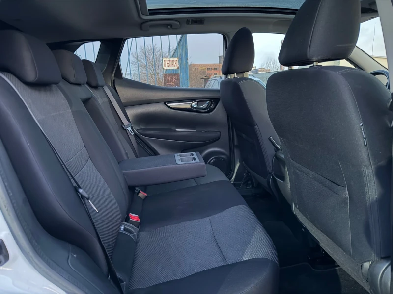 Nissan Qashqai 1.5dci TEKNA, снимка 13 - Автомобили и джипове - 52899238