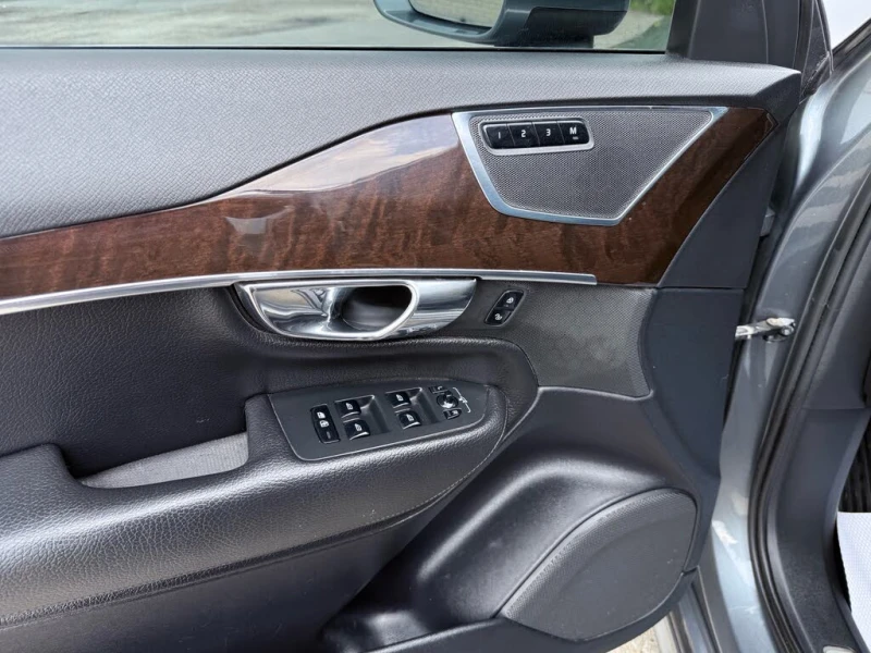 Volvo Xc90 2016 Volvo XC90 T6 Momentum AWD, снимка 7 - Автомобили и джипове - 53034076
