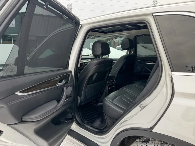 BMW X5 xDrive35i * Пано* Harman/Kardon* 360* Подгрев* Вак, снимка 12 - Автомобили и джипове - 53176140