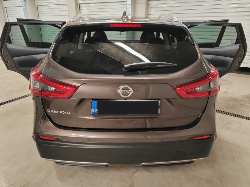 Nissan Qashqai 1.3 DiG-T N-CONNECTA, снимка 9 - Автомобили и джипове - 53425781