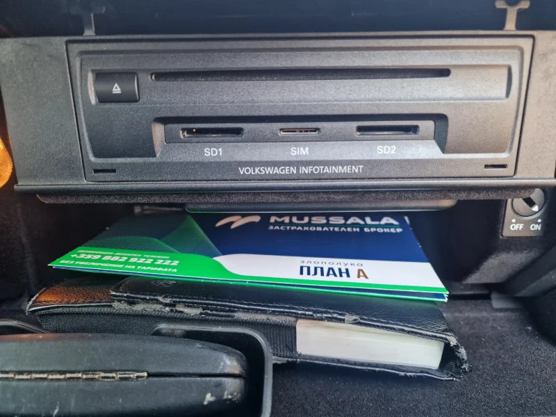 VW Touareg, снимка 14 - Автомобили и джипове - 53590425