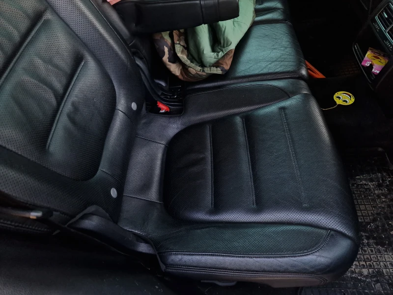 VW Touareg, снимка 11 - Автомобили и джипове - 53590425