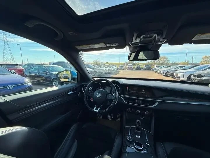 Alfa Romeo Stelvio CARFAX  - изображение 10