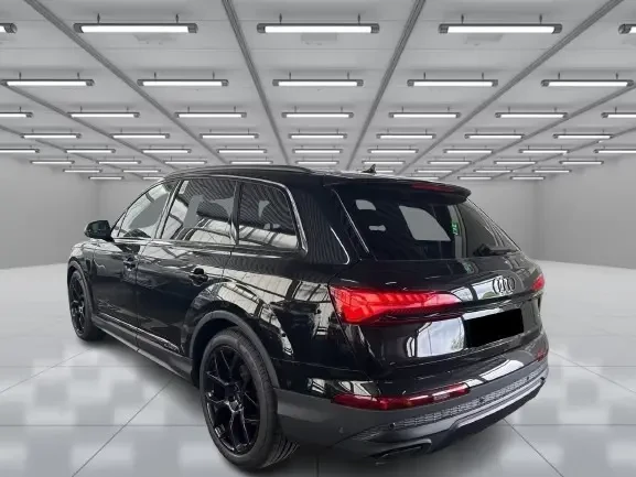 Audi Q7 45 TDI Quattro = S-line = Гаранция, снимка 3 - Автомобили и джипове - 55477541